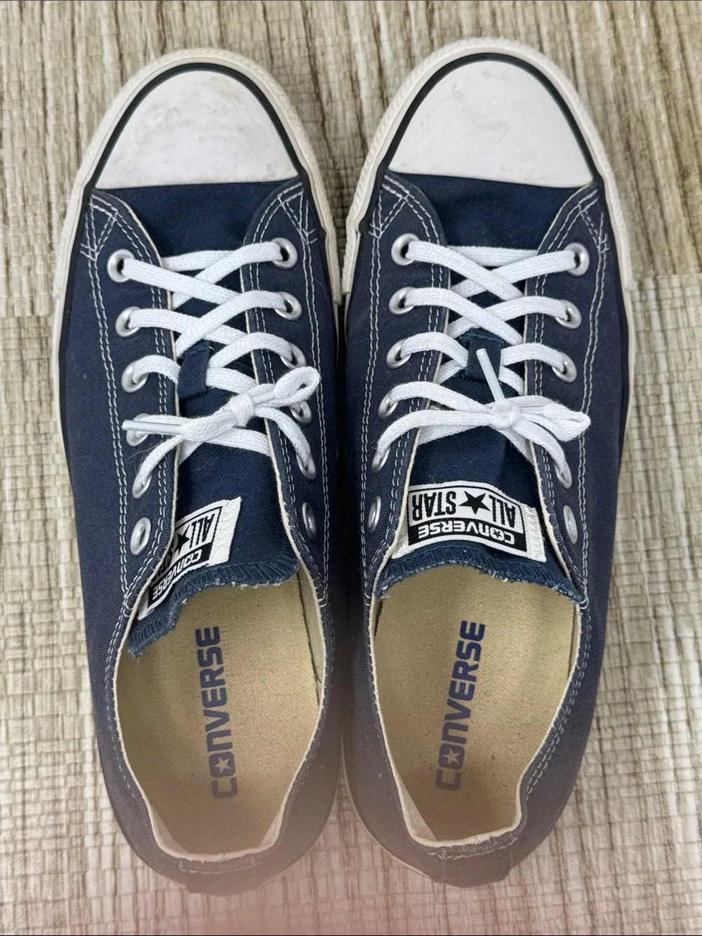 Converse Low Top
